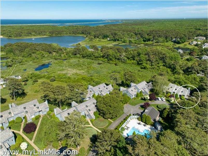 40 Hidden Cove Road 16 Oak Bluffs