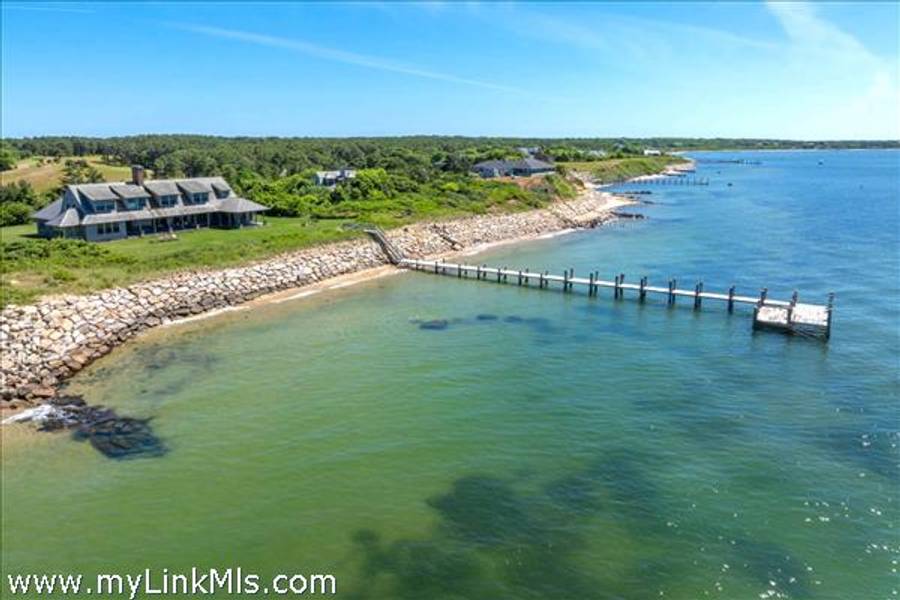 37 North Neck Road Edgartown