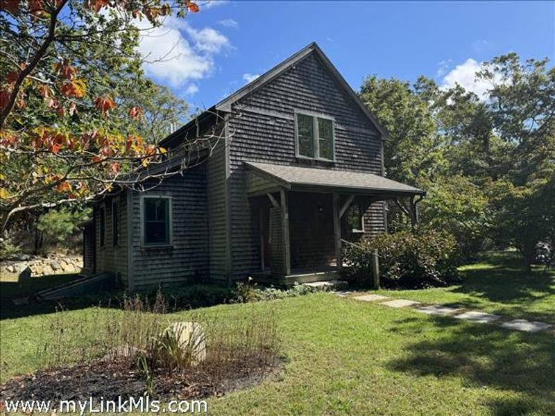 5 Rock Pond Road   West Tisbury