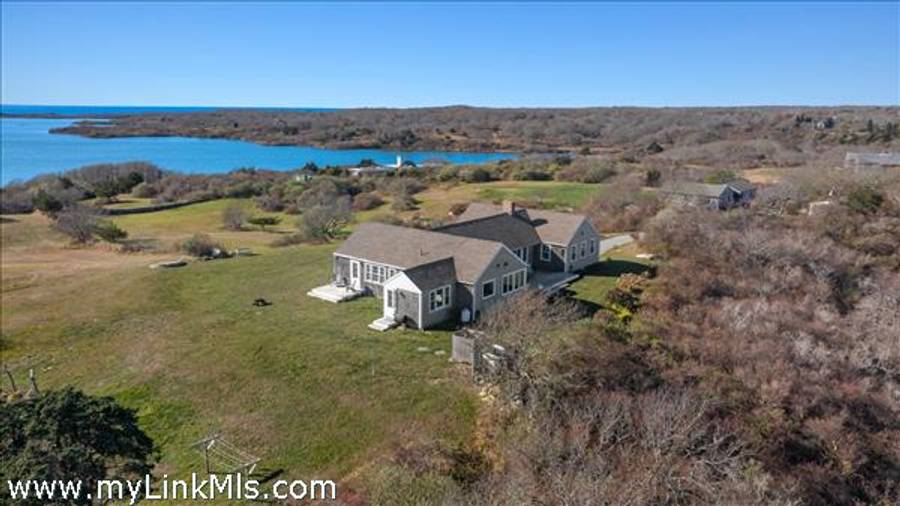 16 Shotnaigher Lane  Chilmark