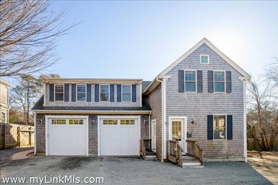 11 Bernard Way Edgartown