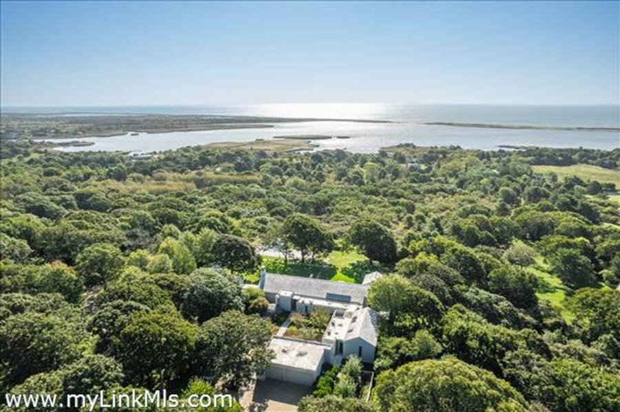8 Snail Road  Chilmark